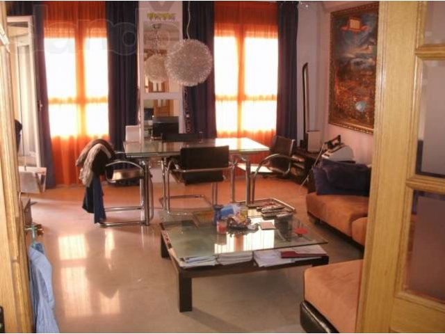 Квартира в престижном районе в Валенсии. в городе Орёл, фото 3, Жилая недвижимость в дальнем зарубежье