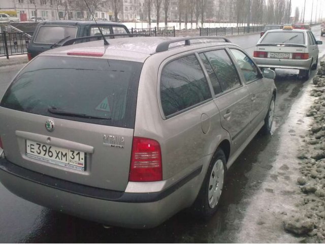 продам автомобиль б/у шкода октавия тур универсал в городе Старый Оскол, фото 4, стоимость: 450 000 руб.