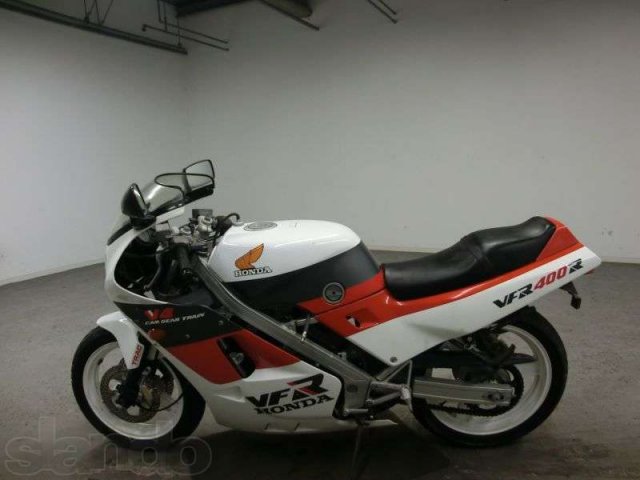 Мотоцикл Honda VFR 400 в городе Тюмень, фото 2, Тюменская область