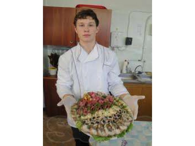 повар русской кухни, г. Ханты-Мансийск в городе Омск, фото 1, стоимость: 0 руб.