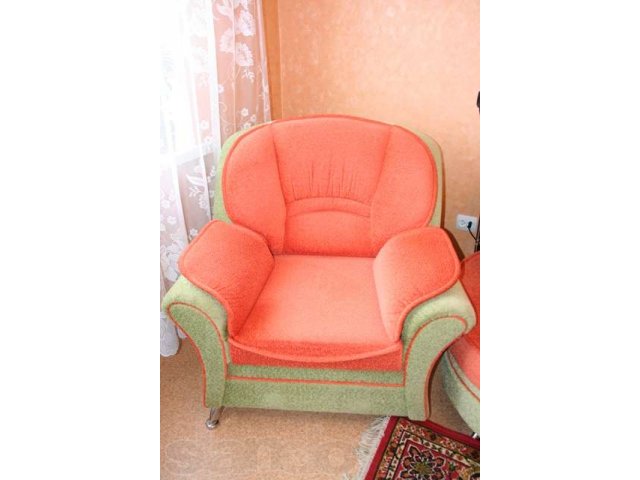 Диван-кровать и кресло в городе Омск, фото 2, Омская область