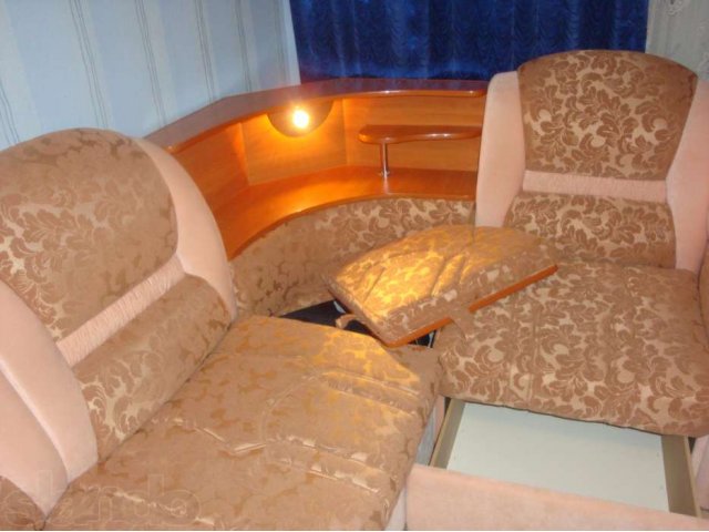 продаю диван угловой в городе Ноябрьск, фото 4, стоимость: 23 000 руб.