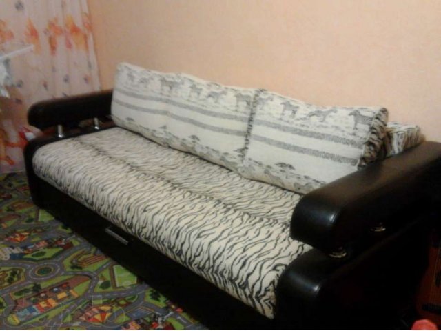 Продаю диван,еврокнижка,расцветка ЗЕБРА. в городе Крымск, фото 1, Краснодарский край