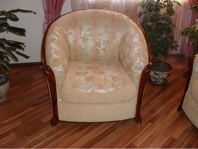 Продается набор мягкой мебели (диван + 2 кресла) в городе Иваново, фото 1, стоимость: 31 000 руб.