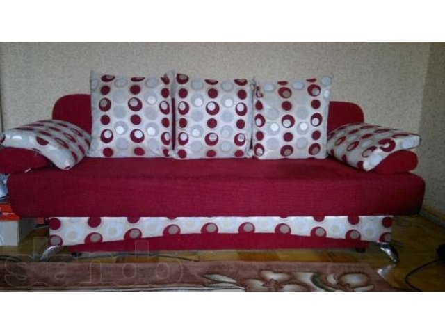 Красивый диван в городе Нефтекамск, фото 1, стоимость: 9 500 руб.