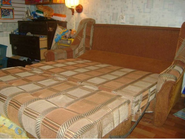 Раскладной диван в отличном состоянии, Срочно! в городе Хабаровск, фото 2, Хабаровский край