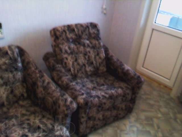 продам диван и два кресла б/у в нормальном состоянии или только кресла в городе Астрахань, фото 2, Мягкая мебель