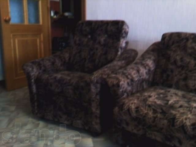 продам диван и два кресла б/у в нормальном состоянии или только кресла в городе Астрахань, фото 4, стоимость: 10 000 руб.