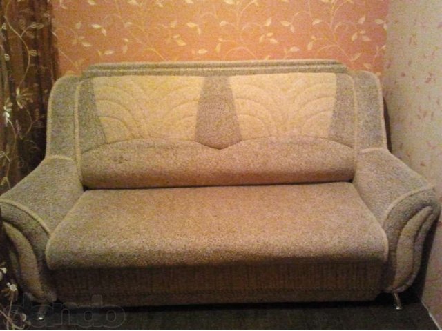 Продам мягкую мебель (диван и кресло). в городе Сургут, фото 1, Мягкая мебель