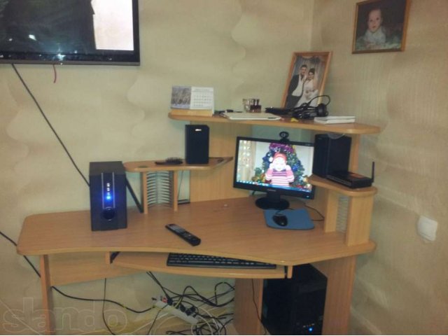 продам компьютерный стол в городе Ухта, фото 1, стоимость: 3 000 руб.