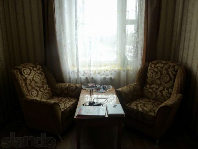 Продам стол журнальный полированный в городе Иваново, фото 1, стоимость: 1 000 руб.