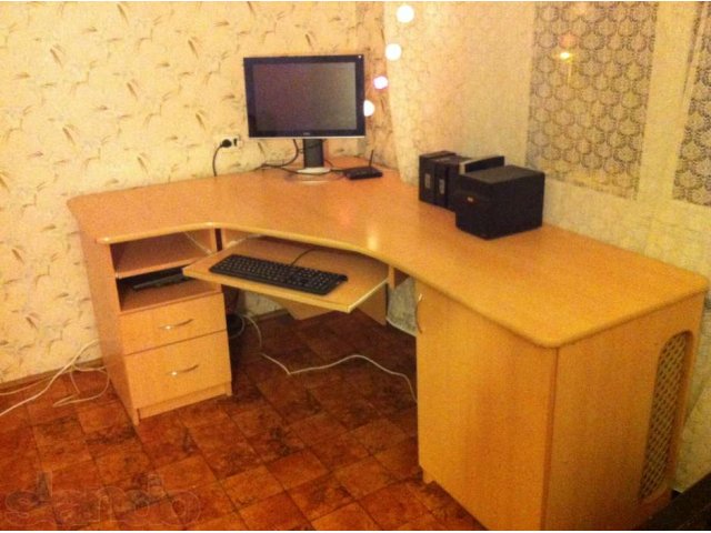 Компьютерный стол в городе Калининград, фото 2, Калининградская область