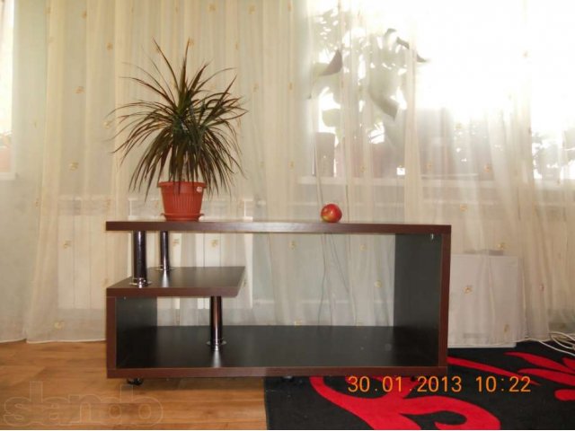 Стол  ЖУРНАЛЬНЫЙ  для зала и гостинной в городе Камышин, фото 1, Столы и стулья