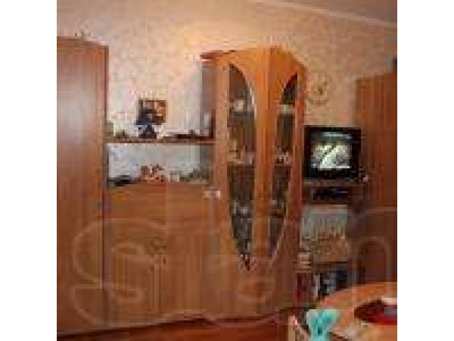 Продаю стенку с подставкой под ТВ. в городе Горячий Ключ, фото 1, стоимость: 7 000 руб.