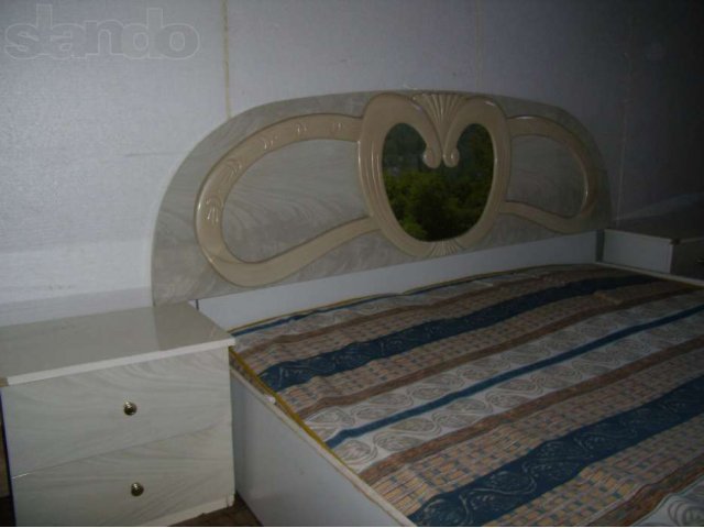 Мебель для спальни: двуспальная кровать, две тумбы, туалетный столик в городе Улан-Удэ, фото 1, Бурятия
