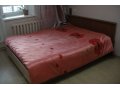 Cпальный гарнитур - двухспальная кровать и комод с зеркалом в городе Нижнекамск, фото 1, Татарстан