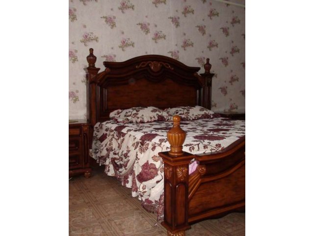 Очень красивая спальня. Полный комплект в городе Барнаул, фото 4, Спальные гарнитуры