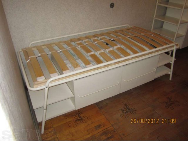 продам кровать и шкаф в городе Екатеринбург, фото 4, стоимость: 5 000 руб.