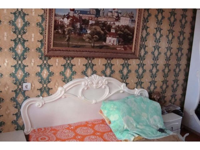спальный гарнитур белый в городе Тюмень, фото 3, Спальные гарнитуры