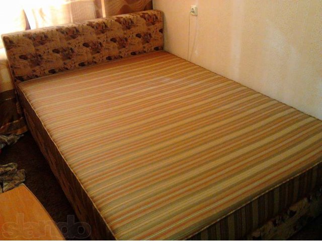 СРОЧНО продам 2х спальную тахту в городе Хабаровск, фото 1, стоимость: 18 000 руб.