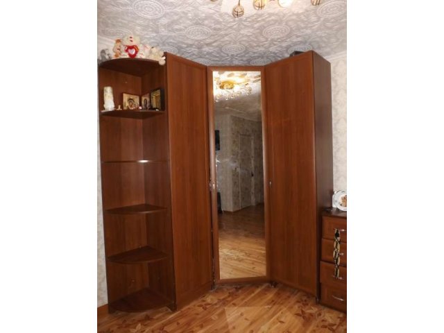 Продается угловой шкаф в городе Оренбург, фото 2, стоимость: 12 000 руб.