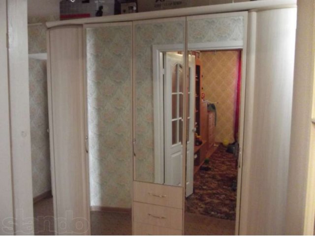 Шкаф белый в городе Биробиджан, фото 1, стоимость: 16 500 руб.