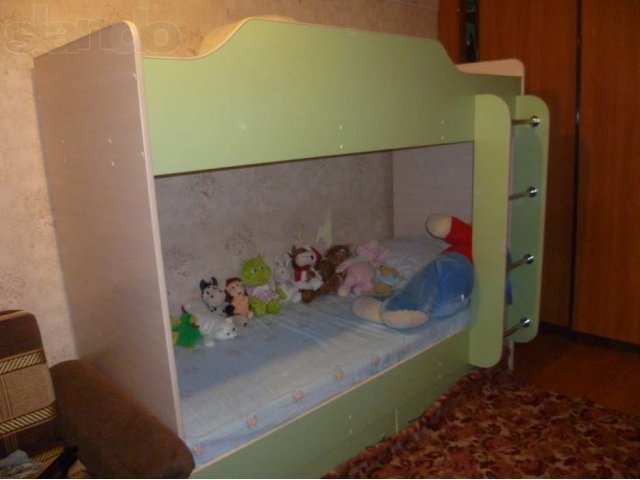 Продам 2-Х ярусную кровать в городе Красноярск, фото 1, стоимость: 10 000 руб.