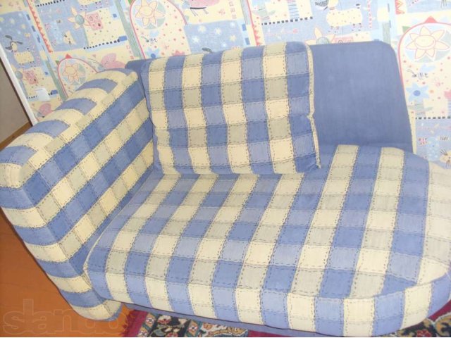 Продам детский диванчик в городе Кемерово, фото 1, стоимость: 3 000 руб.