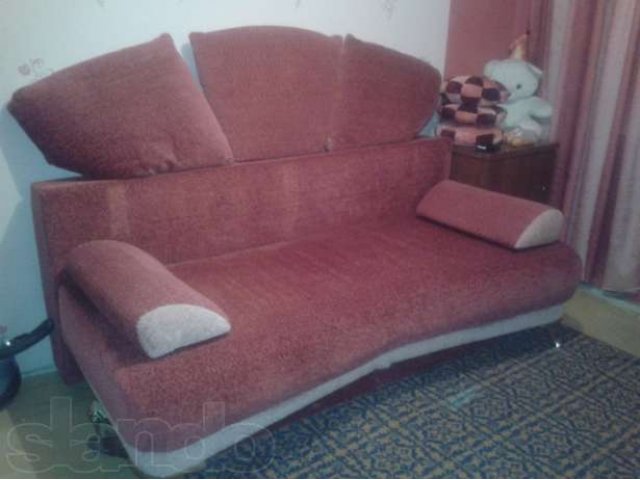 Продам диван для спальни в городе Екатеринбург, фото 1, стоимость: 10 000 руб.
