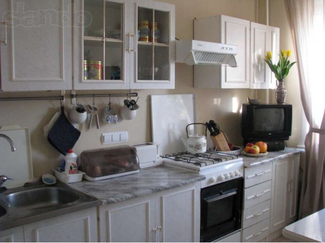 Продается в связи с переездом кухонный гарнитур в городе Курган, фото 1, стоимость: 10 000 руб.