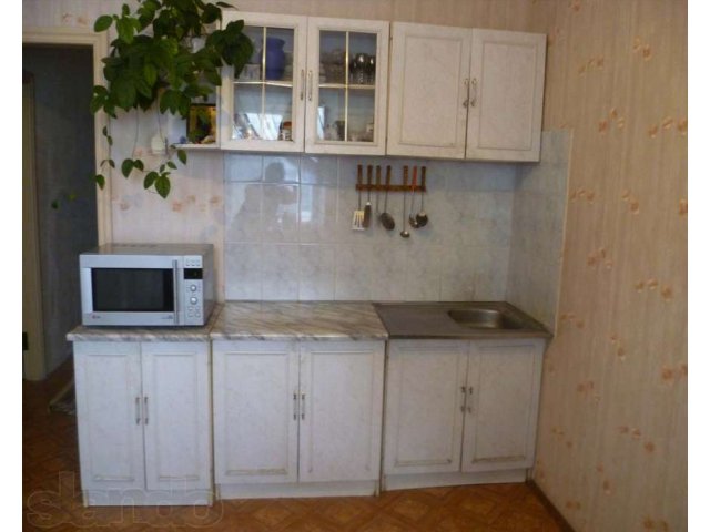 Кухонный гарнитур Б/У в городе Новочебоксарск, фото 1, стоимость: 3 000 руб.