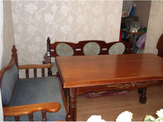 Продаю столовый уголок из натур.дерева в городе Ставрополь, фото 1, стоимость: 7 000 руб.