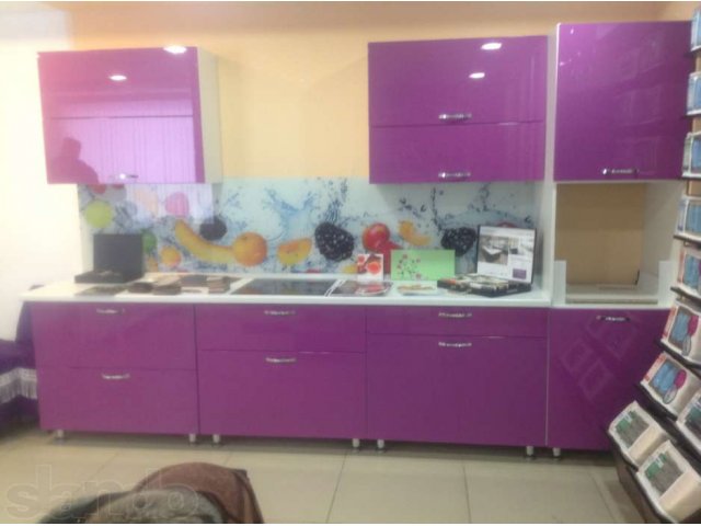 Кухонный гарнитур в городе Сургут, фото 1, стоимость: 90 000 руб.