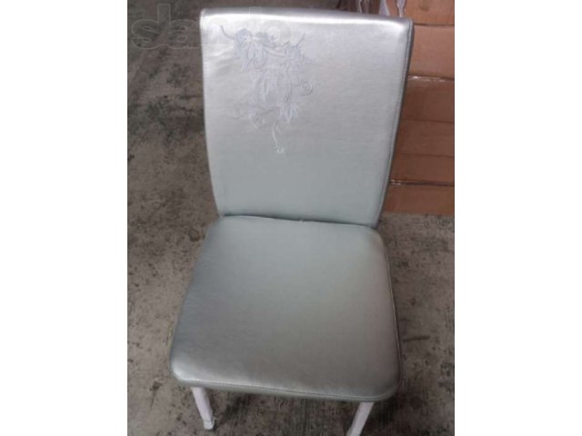 Удобный мягкий стул из кожзама в городе Владивосток, фото 1, Мебель для кухни и посуда