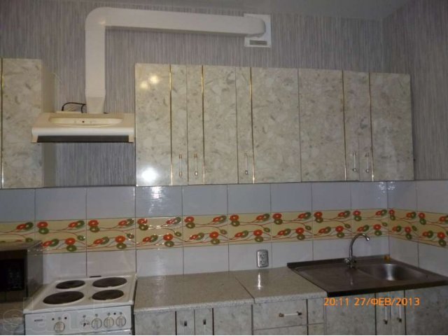 продается кухонный гарнитур в городе Лянтор, фото 1, Мебель для кухни и посуда