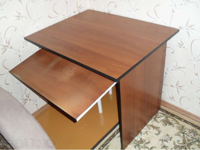 Продам компьютерный стол, стол под телевизор, стол - книжка в городе Шарыпово, фото 1, Столы