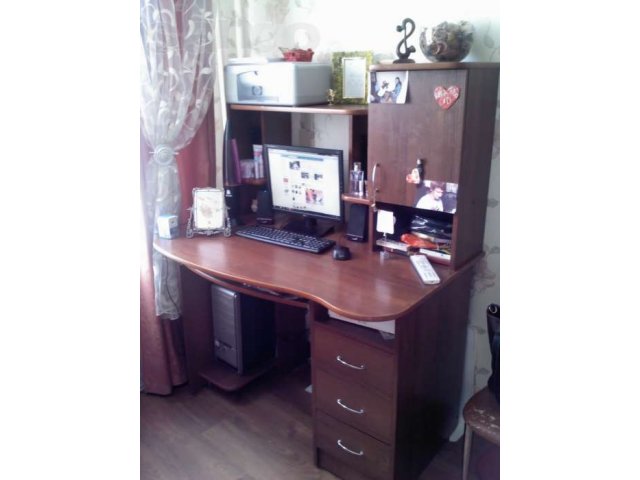 Продаю компьютерный стол в городе Вологда, фото 2, Вологодская область