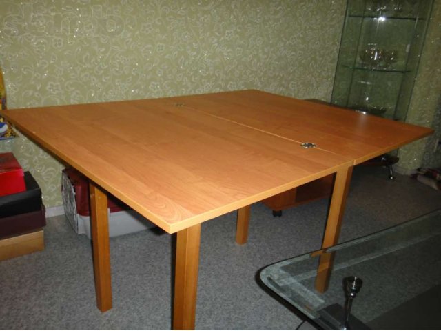 стол обеденный в городе Мурманск, фото 2, стоимость: 2 000 руб.