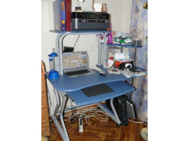 Стол компьютерный в городе Сургут, фото 1, стоимость: 6 500 руб.