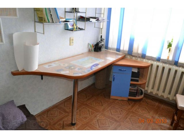 стол письменный в городе Пенза, фото 1, стоимость: 3 000 руб.