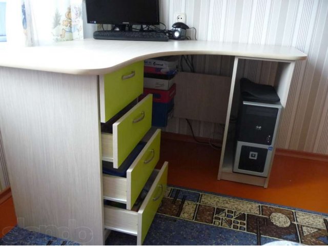 продам письменный стол в городе Златоуст, фото 1, Челябинская область