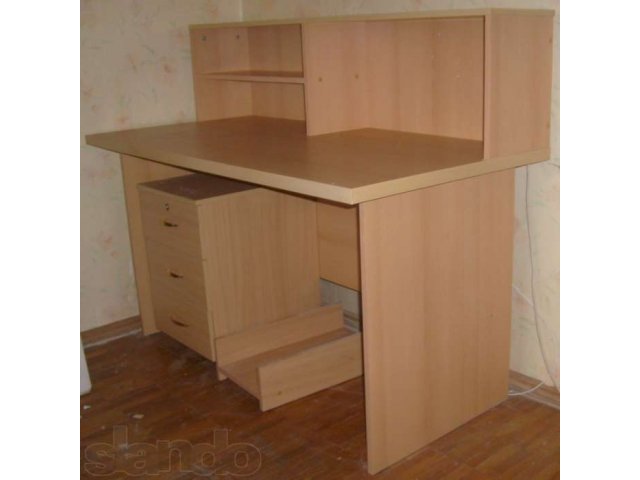 Стол для офиса с надставкой в городе Краснодар, фото 1, стоимость: 4 500 руб.