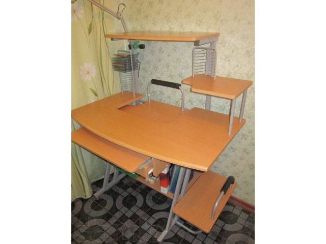 Компьютерный стол в городе Волгоград, фото 2, Столы