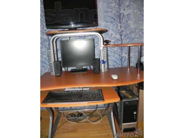 продам компьютерный стол почти новый в городе Уфа, фото 2, Башкортостан
