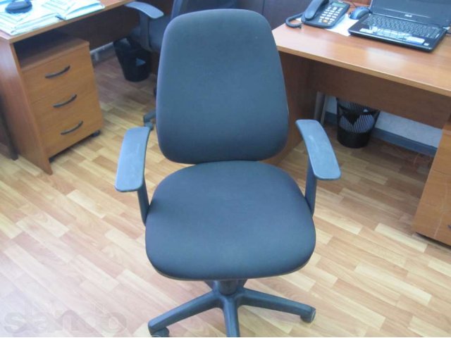 Продаю кресла для работы в офисе в городе Мытищи, фото 1, Кресла и стулья