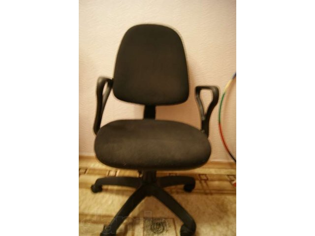 Офисное кресло в городе Владимир, фото 1, стоимость: 700 руб.
