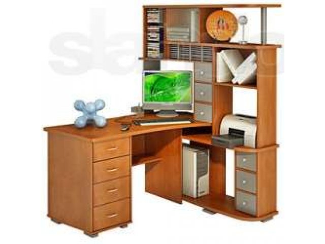 Большой компьютерный стол в городе Екатеринбург, фото 1, стоимость: 0 руб.