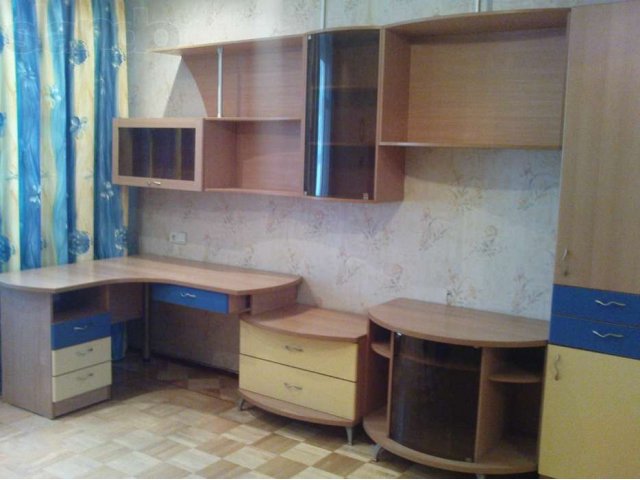 мебель для старшеклассницы в городе Киров, фото 1, стоимость: 0 руб.