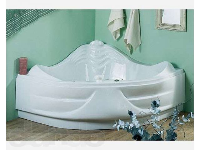 Продам угловую ванну в городе Сургут, фото 1, стоимость: 18 000 руб.