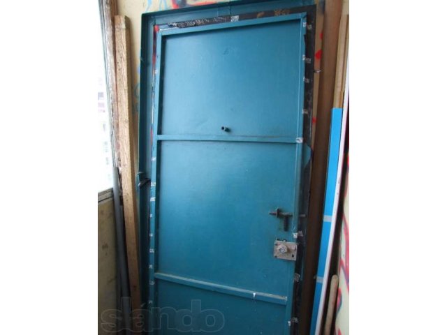 Продается дверь металлическая входная в городе Ижевск, фото 1, стоимость: 1 500 руб.